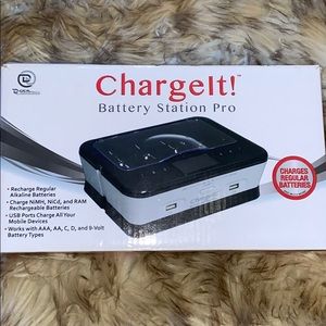 Battery station pro